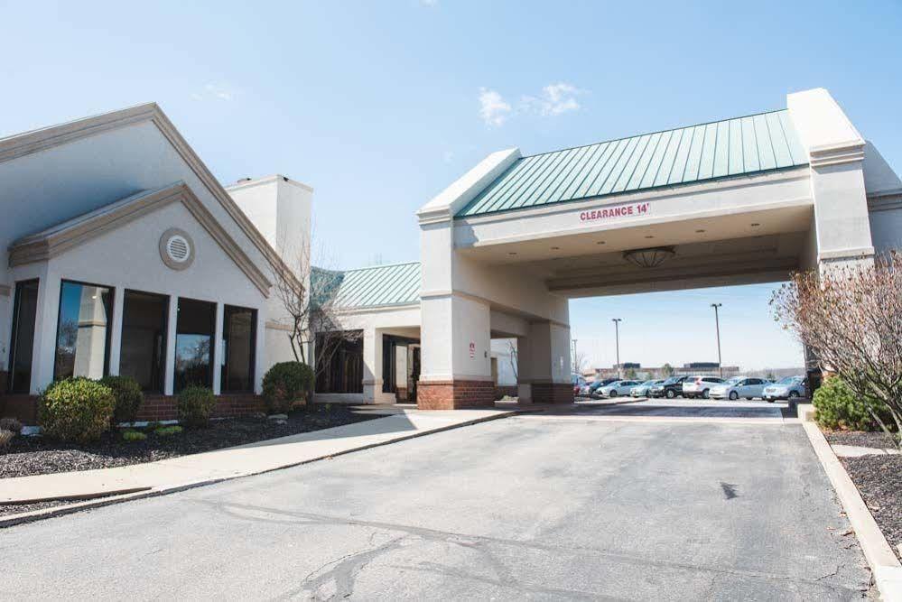 Wyndham Independence Hotel Exterior photo